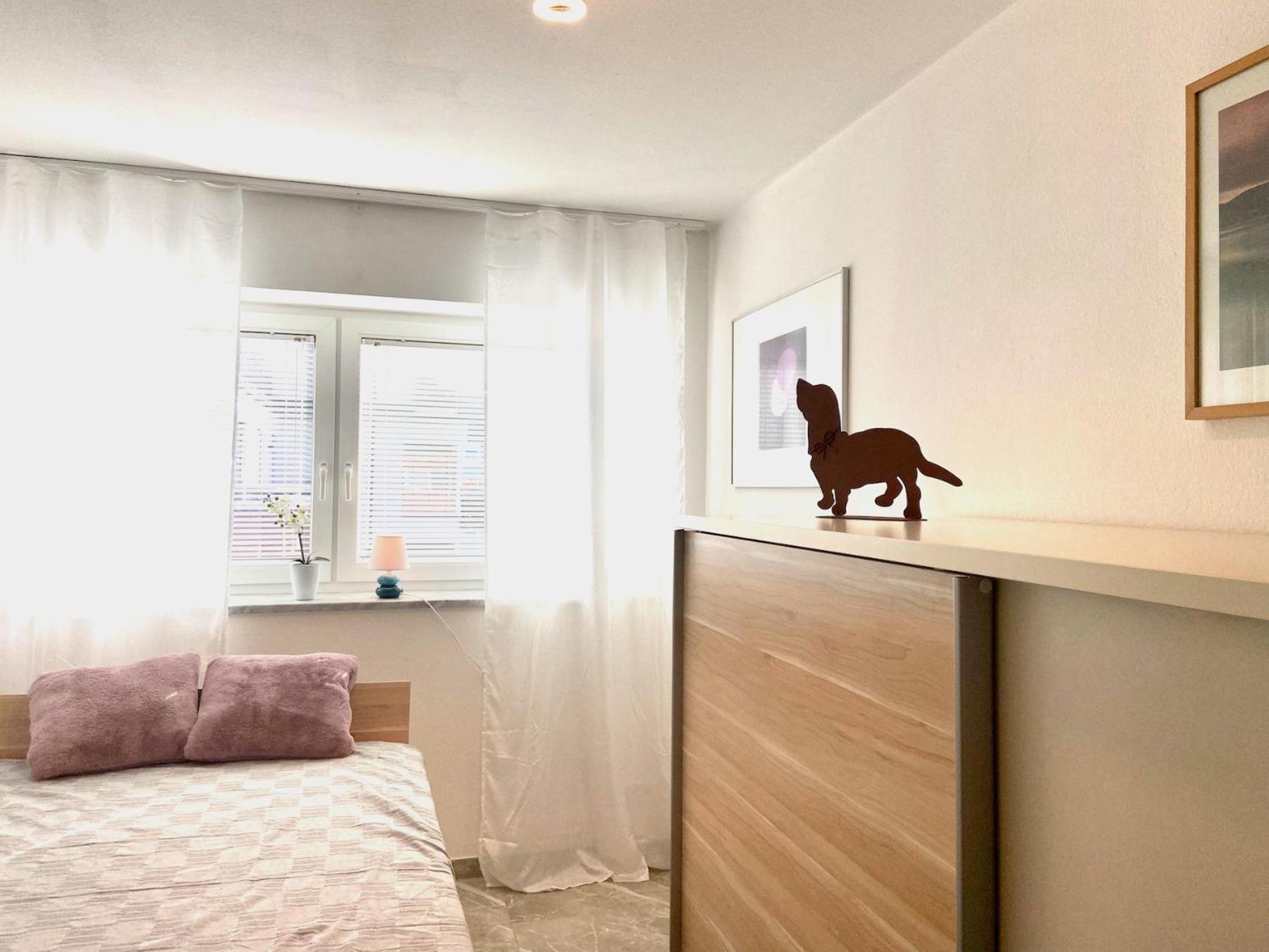 Ferienwohnung Riva - Wohlfuehloase In Ruhiger Lage ลินเดา ภายนอก รูปภาพ
